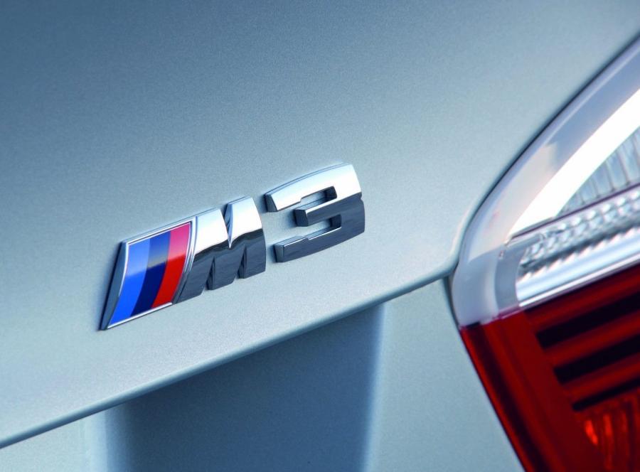  BMW M3 Sedan 2008 года  (фото 48 из 85)
